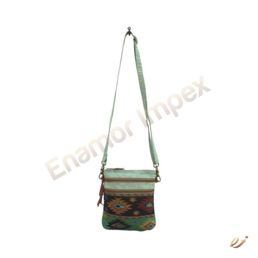 SHOULDER BAG