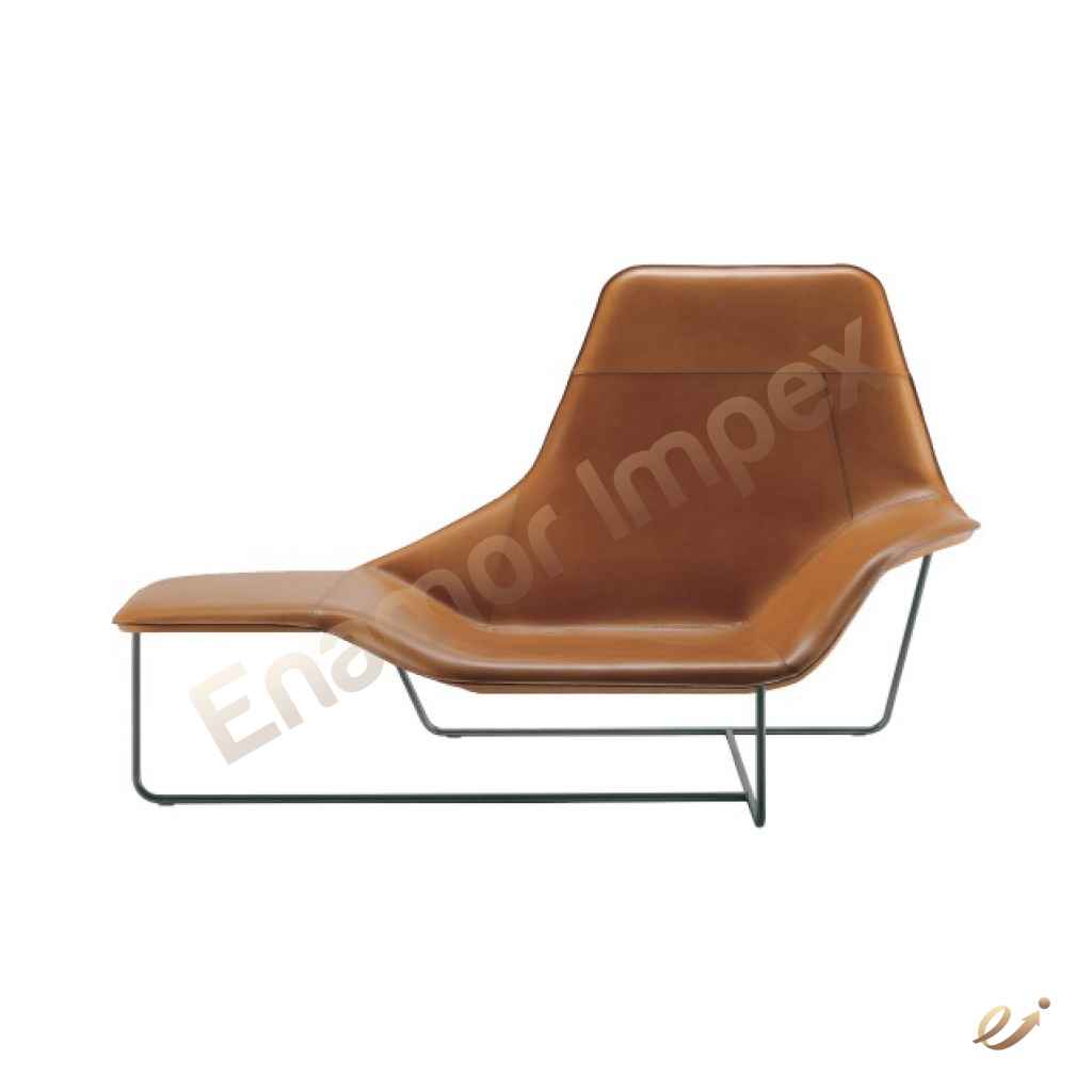 ARM CHAIR