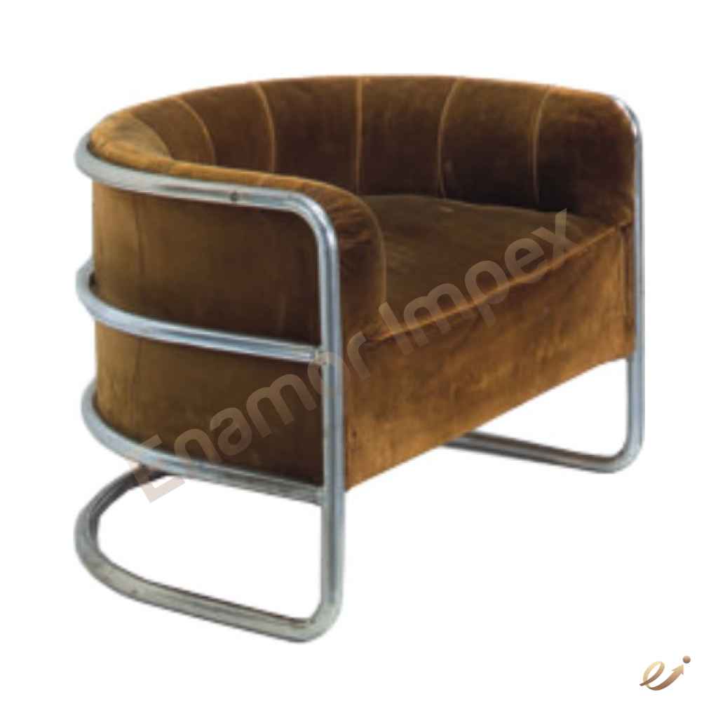 ARM CHAIR